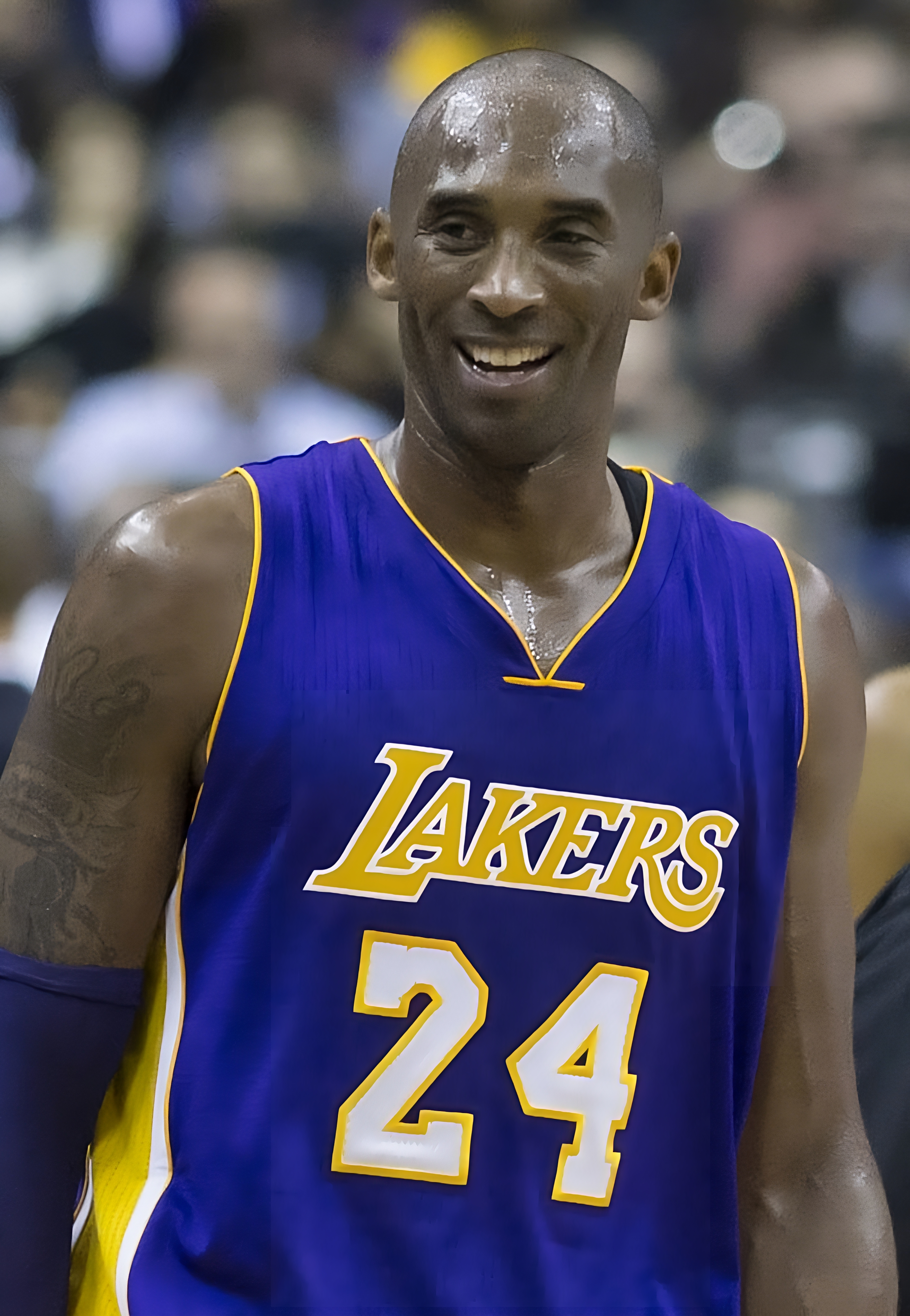 Kobe Bryant — 33,643 total points, 20 seasons